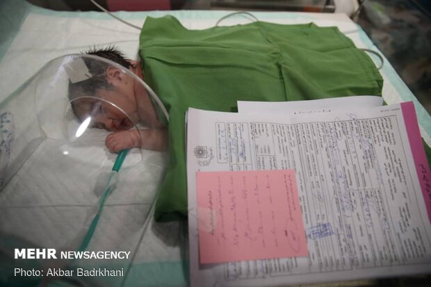 Iranian midwives supporting pregnant women, new-born babies during pandemic