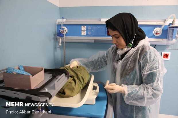 Iranian midwives supporting pregnant women, new-born babies during pandemic