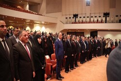 Irak Meclisi'nden güvenoyu olan El-Kazimi'nin zor misyonu