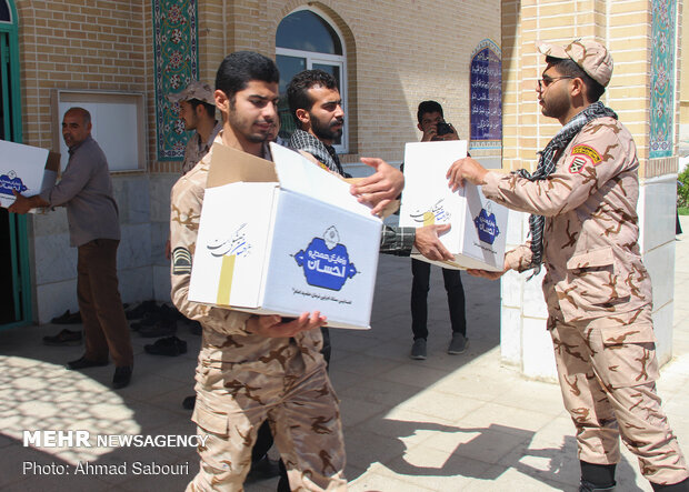 13,000 foodstuff packages distributed in Semnan