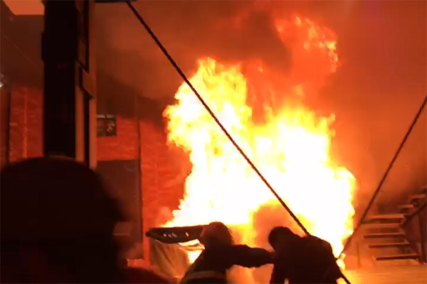 جزییات آتش‌سوزی در «میدون»/ بخشی از لوکیشن برنامه سوخت