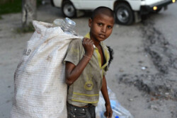 ثبت ۱۲۰ مورد زباله گردی کودکان در منطقه سه