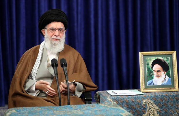 قائد الثورة الإسلامية يوجه الخطاب للأمة الاسلامية