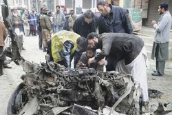 انفجار بمب در پاکستان ۵ نفر را زخمی کرد