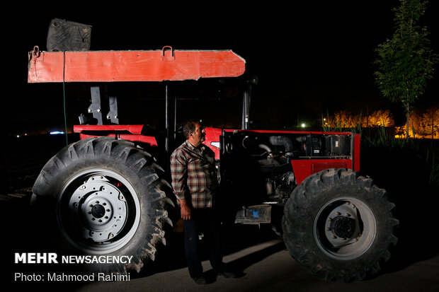 اکران فیلم خروج برای کشاورزان پیشوا