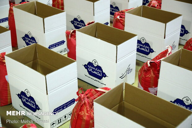 اختصاص ۲۵۰۰۰ بسته حمایتی آستان قدس به آسیب دیدگان کرونا خوزستان