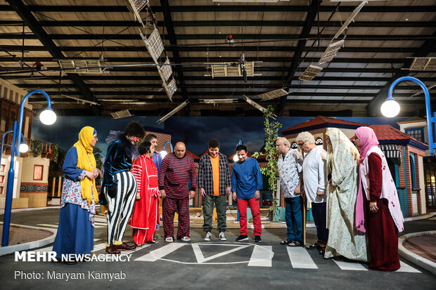 پشت صحنه برنامه بچه محل عمو پورنگ