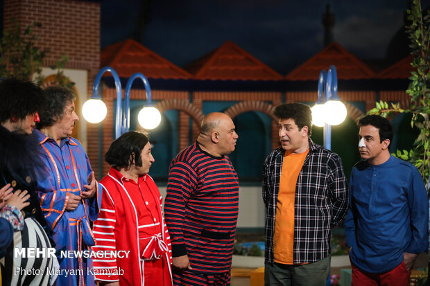 پشت صحنه برنامه بچه محل عمو پورنگ