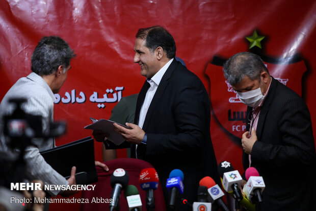 Persepolis F.C. supervisor holds press conference