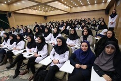 ارائه دروس تخصصی حوزه علوم اسلامی دانشگاهیان برای دانشجویان علوم پزشکی