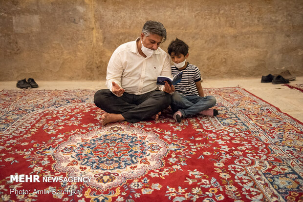 Night of Decree observed in Shiraz under health protocols 