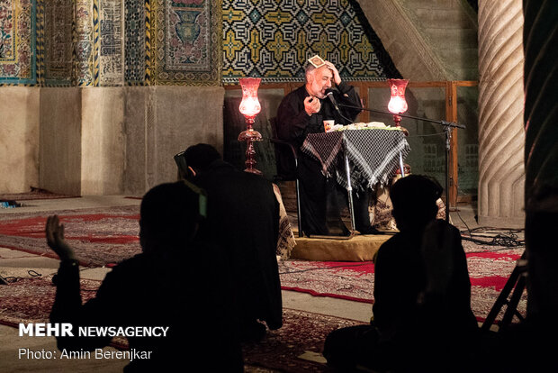 Night of Decree observed in Shiraz under health protocols 