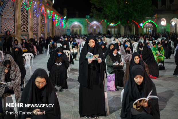 احیای شب بیست و یکم ماه مبارک رمضان در قزوین