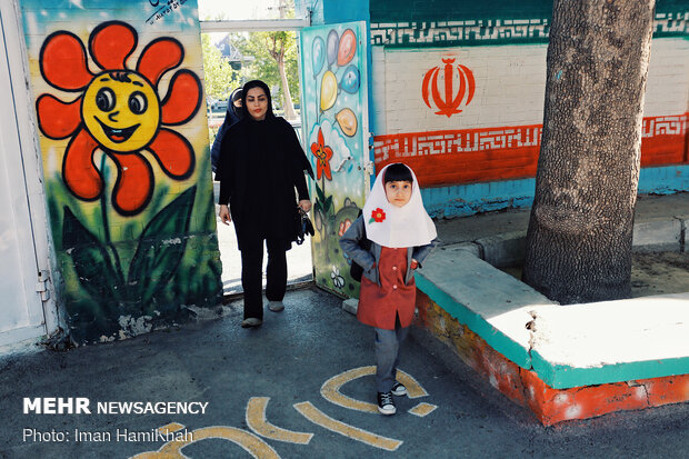 Schools reopened in Hamedan