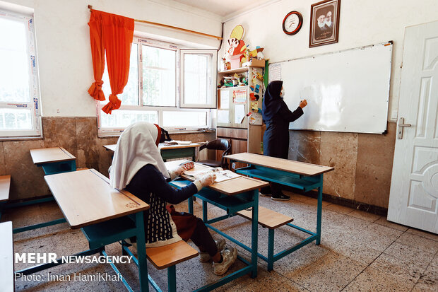 Schools reopened in Hamedan