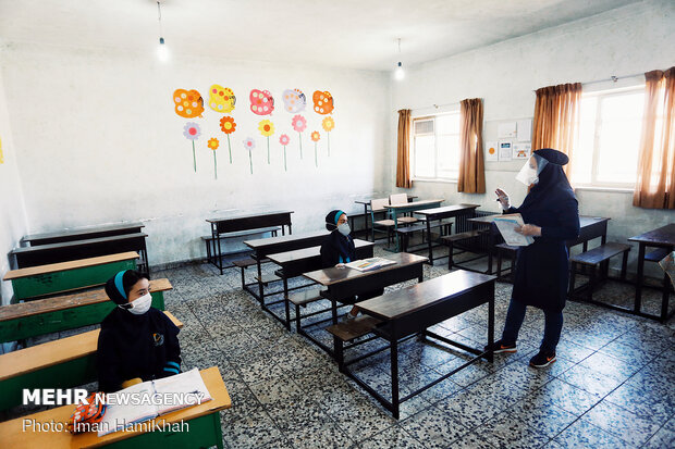 Schools reopened in Hamedan