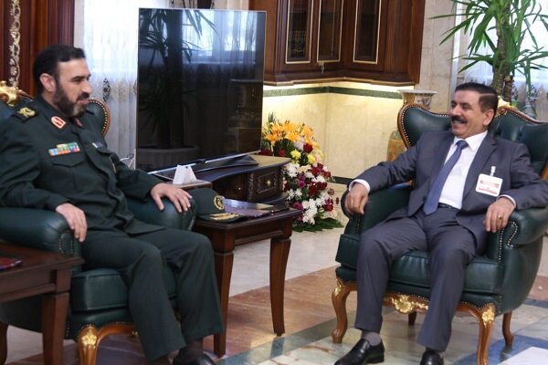 Iran, Iraq discuss military, defense cooperation