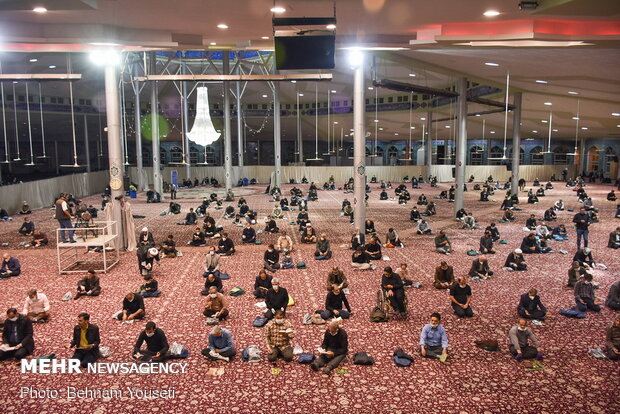 احیای شب بیست و سوم ماه مبارک رمضان در مساجد اراک