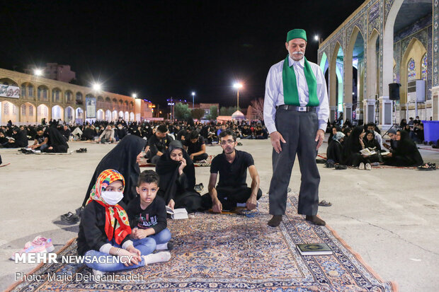 احیای شب قدر در امامزاده سید جعفر محمد(ع) یزد