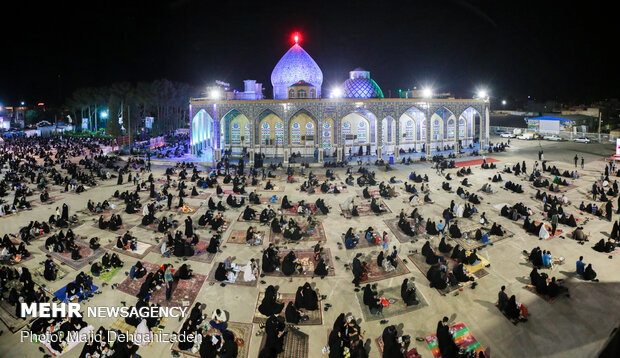 احیای شب قدر در امامزاده سید جعفر محمد(ع) یزد