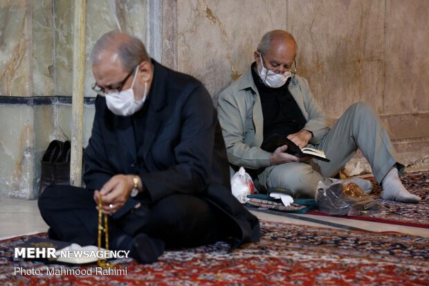شب قدر در مدرسه عالی شهید مطهری