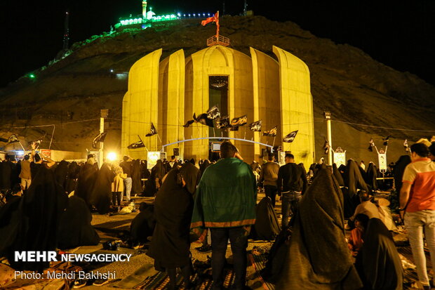 Third ceremony of Night of Decree held in Qom