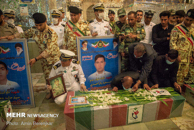 Funeral processions of 4 martyrs of Iranian Navy in Shiraz
