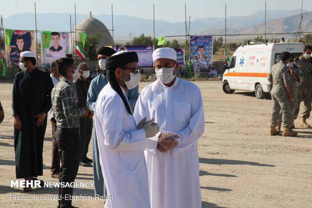 مراسم خاکسپاری شهید فخرالدین فلک نازی در روستای دهتل