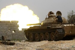 نیروهای متحد دولت وفاق ملی لیبی سه اردوگاه نظامی را تصرف کردند