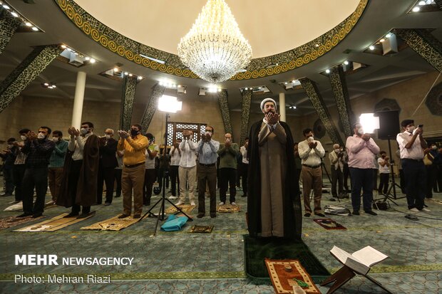 Eid al-Fitr prayers marked in Tehran University