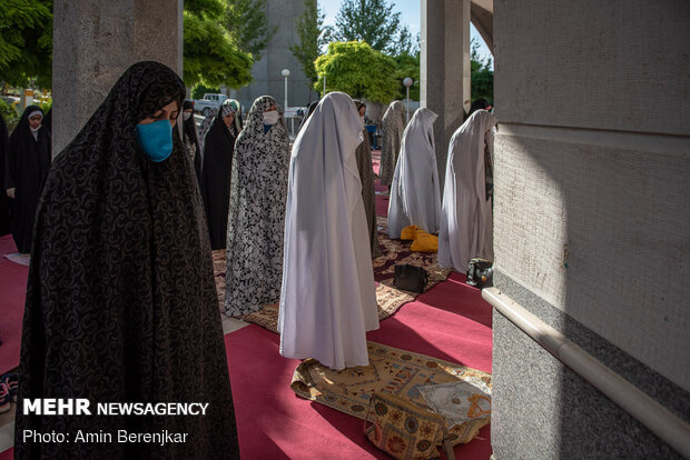 Şiraz'daki Bayram namazından fotoğraflar