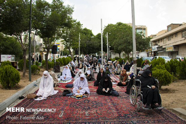 اقامه نماز عید سعید فطر درمسجد امام صادق صادقیه