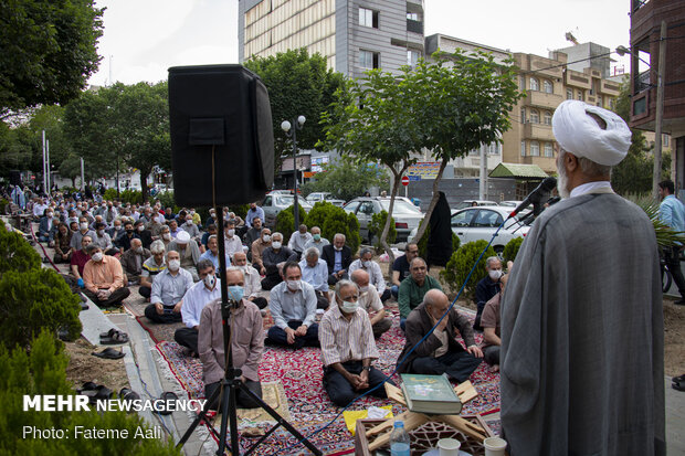 اقامه نماز عید سعید فطر درمسجد امام صادق صادقیه