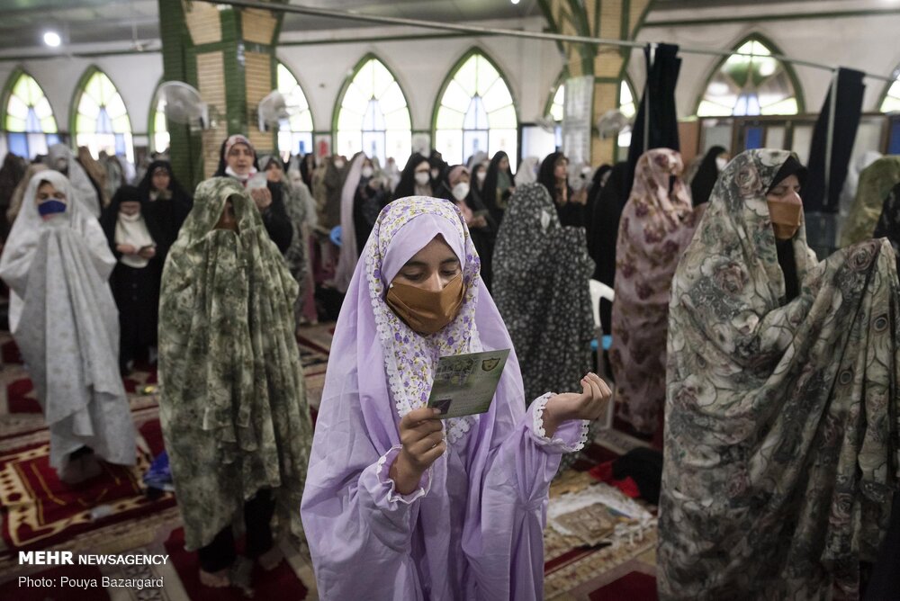 نماز عید سعید فطر در مساجد فیروزکوه اقامه می شود