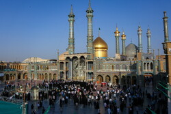 بازگشایی ۲۴ ساعته صحن‌های حرم حضرت معصومه(س) و مسجد جمکران