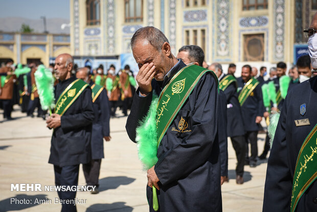 İran'ki kutsal mekanlar bir bir açılıyor