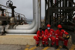 ABD Venezuela petrolüne yönelik ambargoyu gevşetti