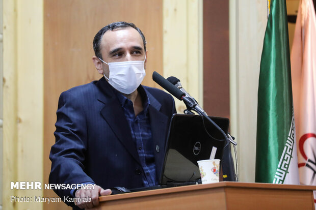 Iran unveils medical robot "keivan"