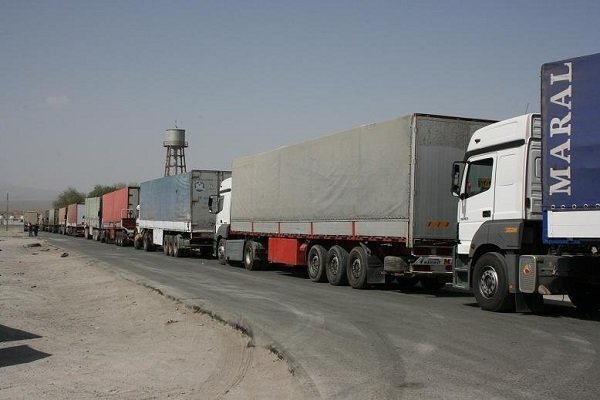 Iraq agrees to limited reopening of two borders with Iran