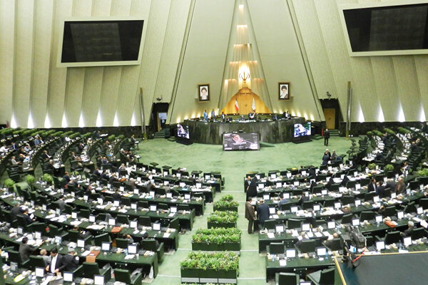 ریاست مجلس شورای اسلامی باید متعهد و متخصص باشد