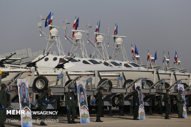 IRGC receives offensive fast boats