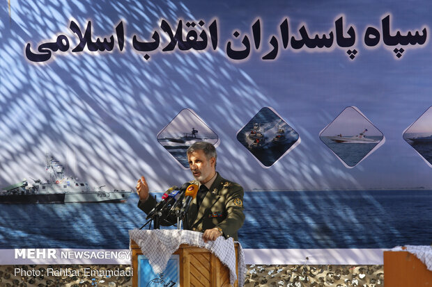 IRGC receives offensive fast boats