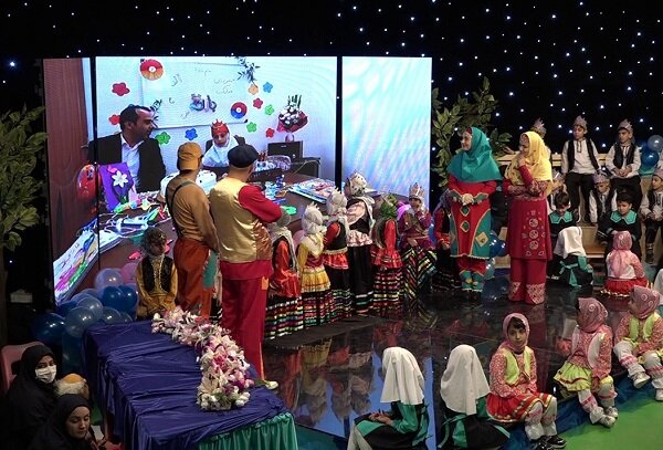 جشن الفبای ۲۳ هزار دانش آموز کلاس اولی گیلانی برگزار شد