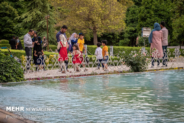 Naranjestan Qavam, Eram Garden in Shiraz opened
