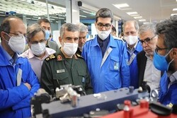 No restriction in transfer of defense technology to auto industry: IRGC