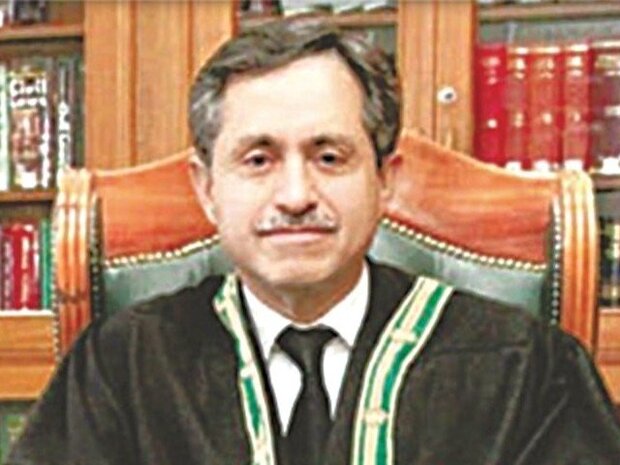 پاکستان کے صوبہ بلوچستان کے ہائی کورٹ کے چیف جسٹس کورونا کا شکار پاکستان کے صوبہ بلوچستان کے ہائی کورٹ کے چیف جسٹس کورونا کا شکار