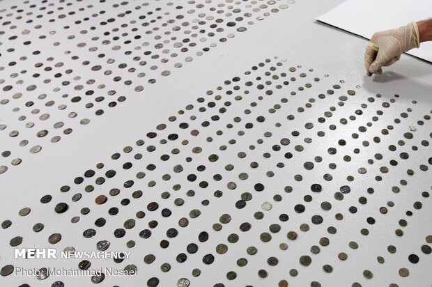 کشف  5هزار شی عتیقه از قاچاقچی حرفه‌ای در گلستان