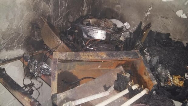 حادثه آتش سوزی در اتاقک کارگری در غرب تهران/ کارگر جان باخت 