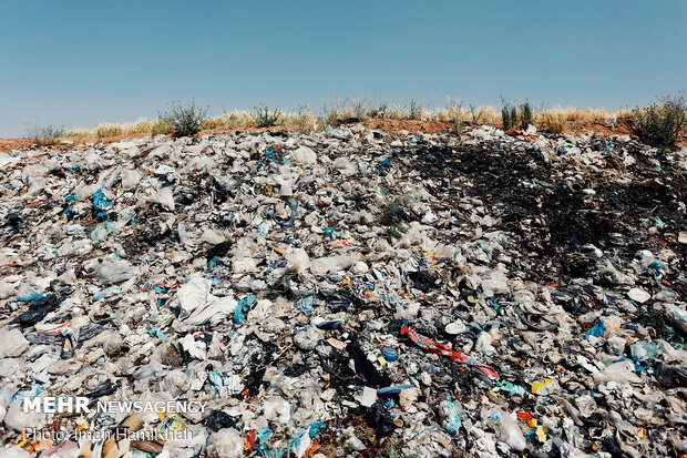 روزانه ۱۵۰ تن زباله در جهرم تولید و دفن می‌شود