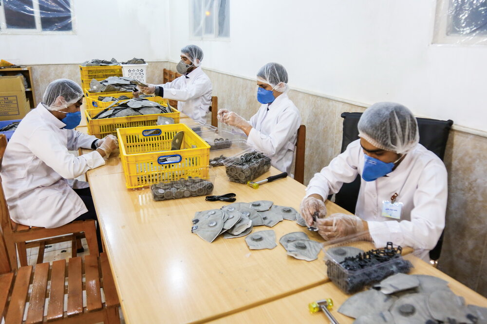 خظ تولید روزانه یک میلیون ماسک در شهرقدس افتتاح شد
